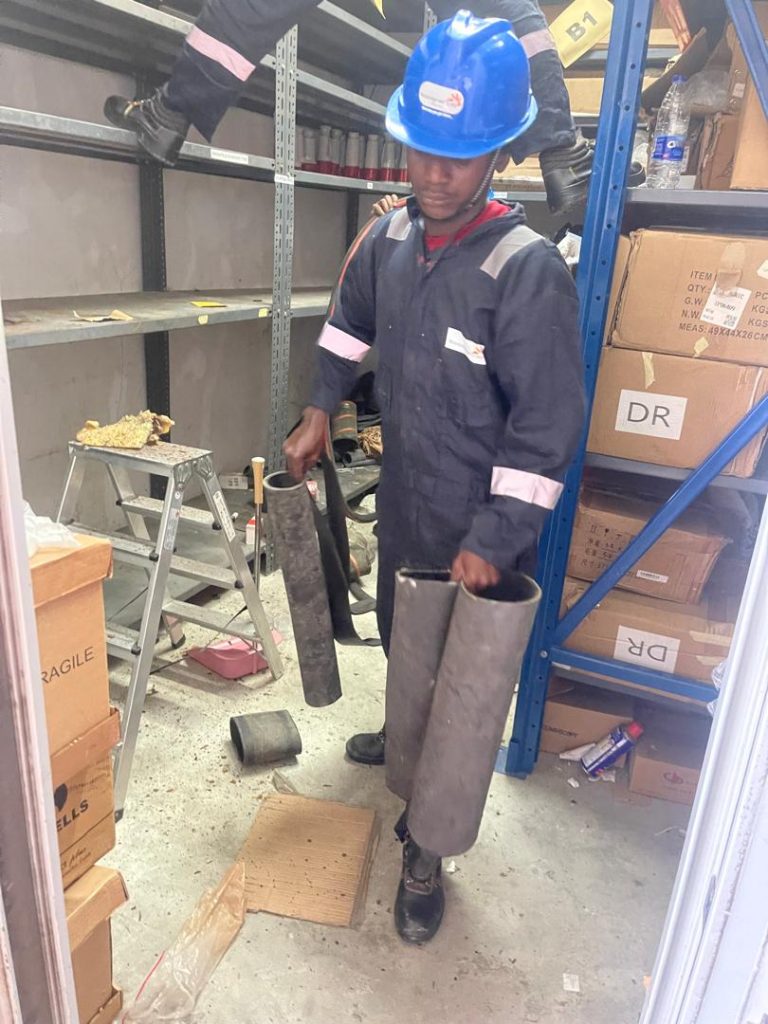 Warehouse Data Verificaton Exercise Picture